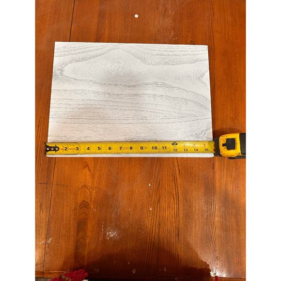 Rustic wood white set of 2 floating shelves with brackets - Picture 3 of 5